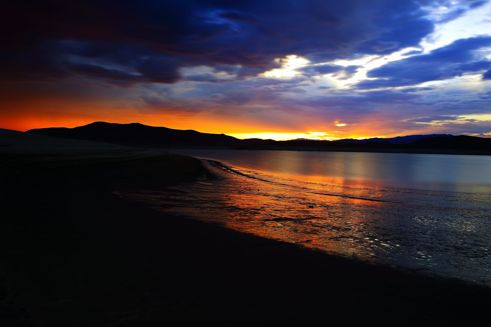 Lahontan Reservoir water level